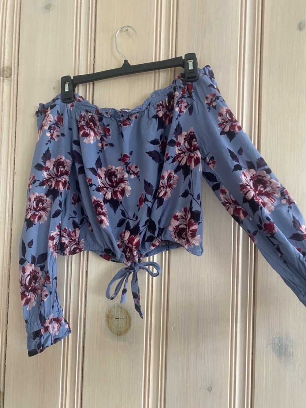 Kendall & Kylie Floral Off-Shoulder Blouse in Blue and Pink